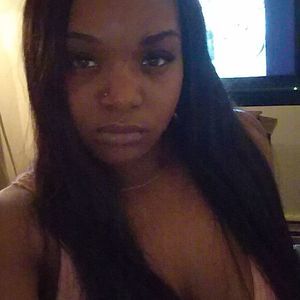 Meet your Posher, Brittney